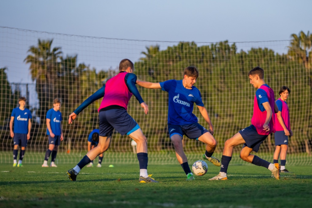 Первые учебно-тренировочные сборы «Зенита»-м в Турции: 3 февраля, вечерняя тренировка