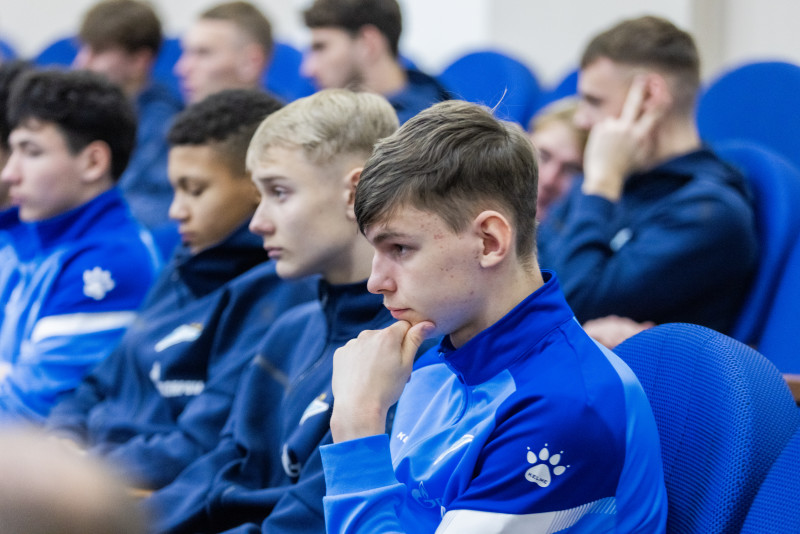 Показ фильма «Зенит-44. Время Победителей»