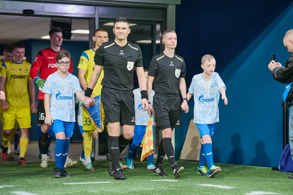 «100 добрых дел»: социальная акция «На поле все равны» перед матчем с БАТЭ