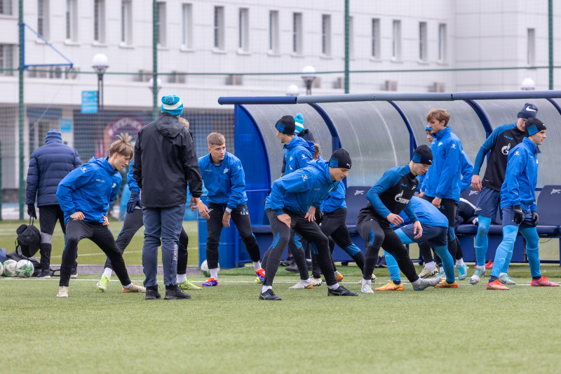 Тренировка «Зенита»-м в «Газпром»-Академии ФК «Зенит»
