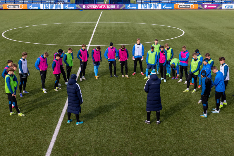 Тренировка «Зенита»-м в «Газпром»-Академии ФК «Зенит»