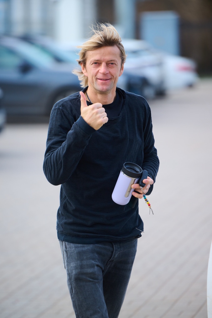 Приезд игроков на тренировку перед матчем с «Рубином»