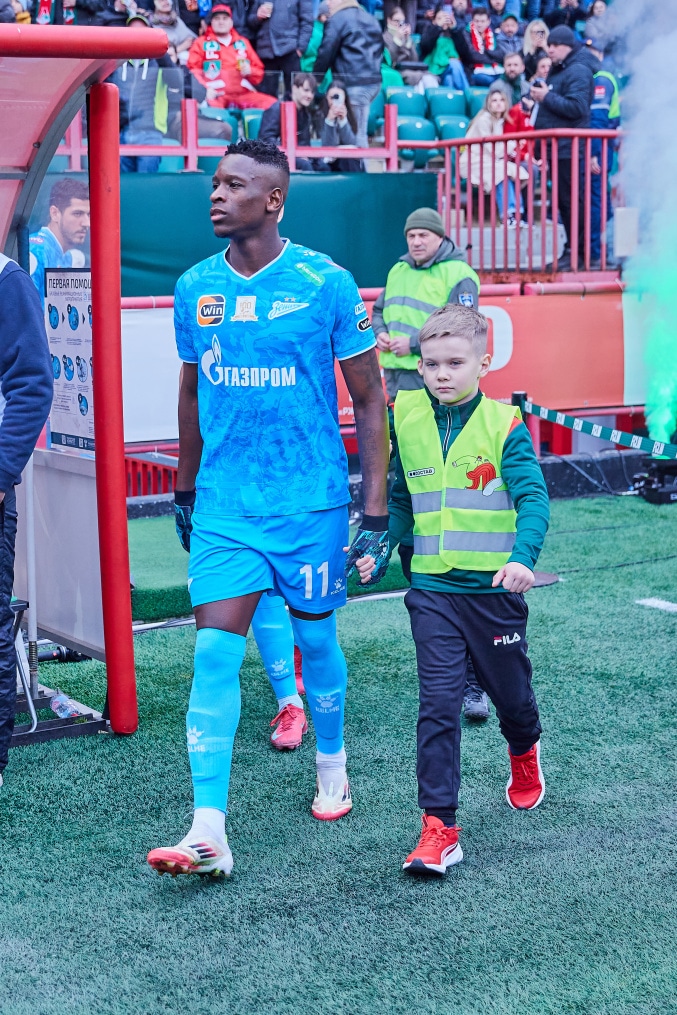 Мир Российская Премьер-Лига 2024/25, «Локомотив» — «Зенит»