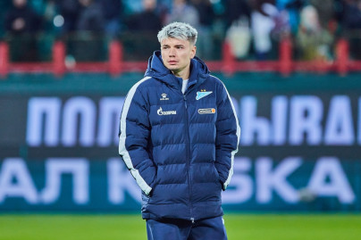 Мир Российская Премьер-Лига 2024/25, «Локомотив» — «Зенит»