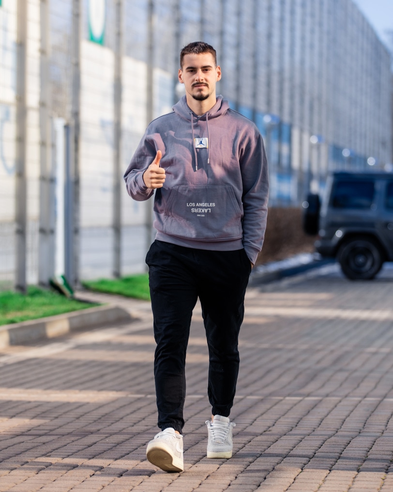 ЗенитStyle: прибытие футболистов на тренировку перед матчем с «Краснодаром»