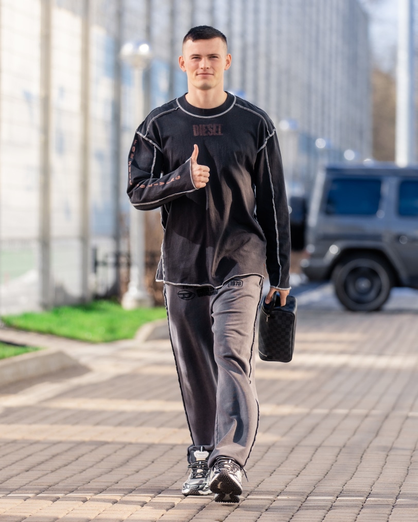 ЗенитStyle: прибытие футболистов на тренировку перед матчем с «Краснодаром»