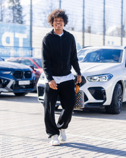 ЗенитStyle: прибытие футболистов на тренировку перед матчем с «Краснодаром»