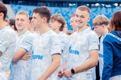 Общеклубное фото на «Газпром Арене» (бэкстейдж)