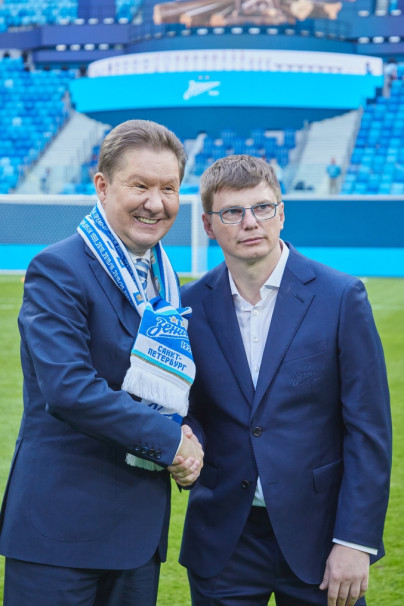 Общеклубное фото на «Газпром Арене» (Евдокимов)