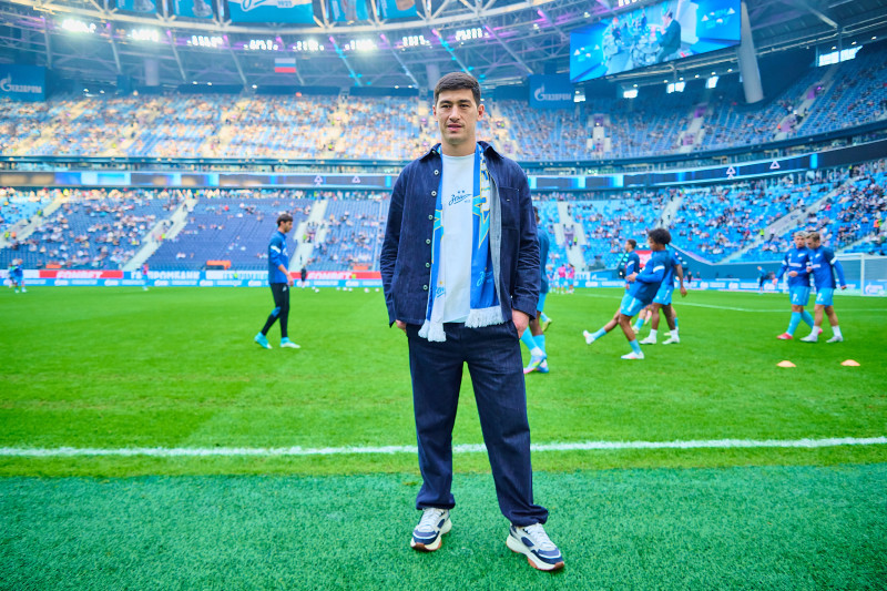 Дмитрий Бивол на матче «Зенит» — «Ростов»