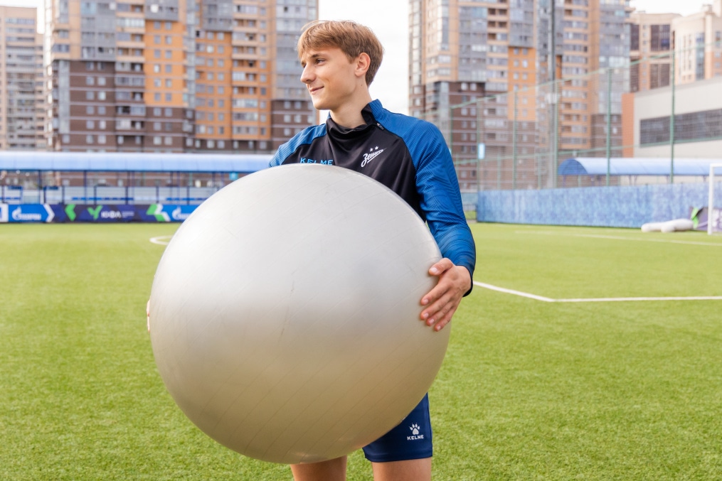 Тренировка «Зенита»-м перед матчем с ФК «Факел»-м