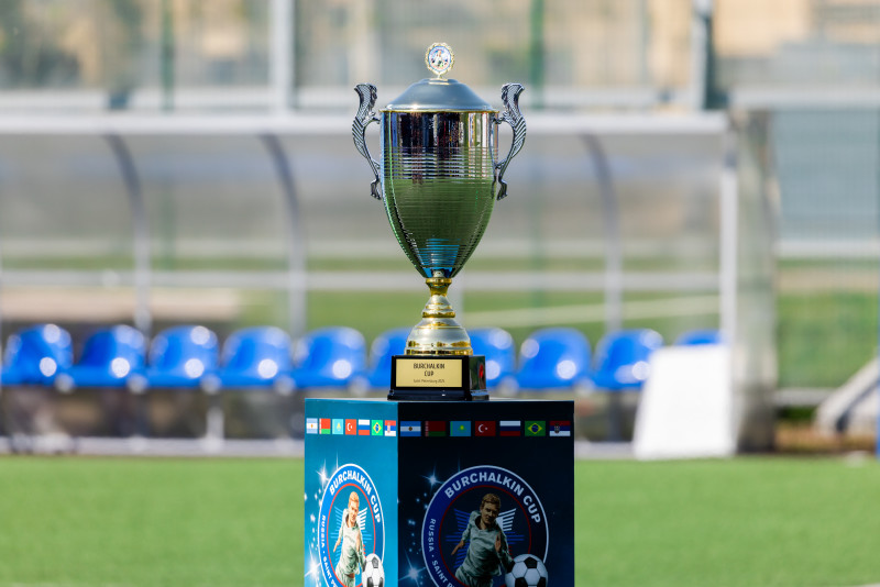 Церемония открытия турнира по футболу на Кубок Льва Бурчалкина 2025