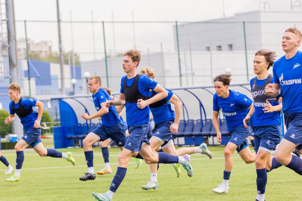 Тренировка «Зенита»-м перед матчем с ФК «Кировец-Восхождение»