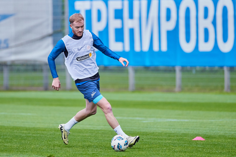 «Дневник сборов»: вечерняя тренировка основного состава ФК «Зенит»