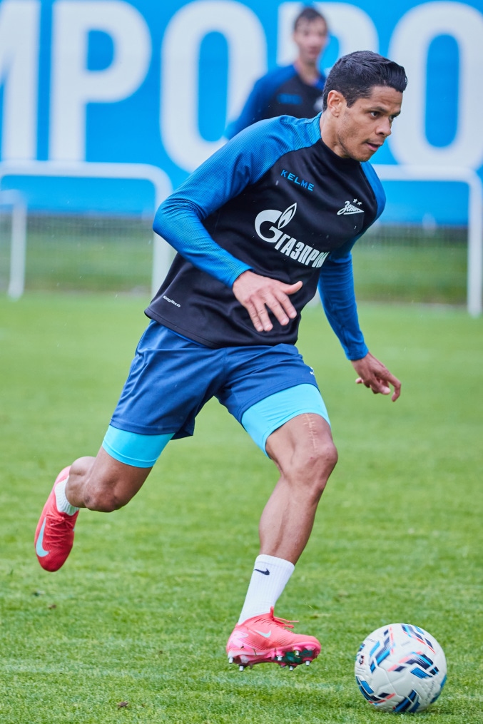 «Дневник сборов»: вечерняя тренировка основного состава ФК «Зенит»