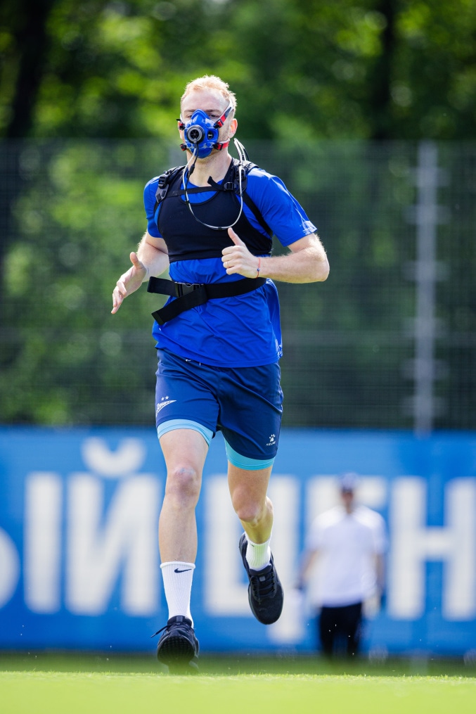 «Газпром» — тренировочные сборы 2025: 27 июня, беговой тест в масках