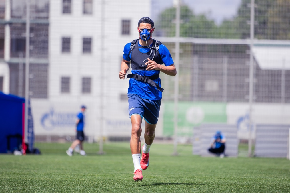 «Газпром» — тренировочные сборы 2025: 27 июня, беговой тест в масках