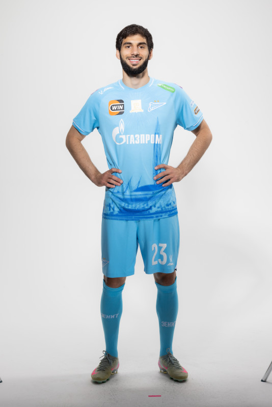 Защитник ФК «Зенит» Арсен Адамов