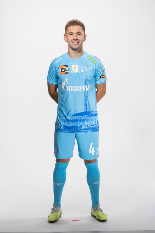 Фотосессия защитника ФК «Зенит» Юрия Горшкова