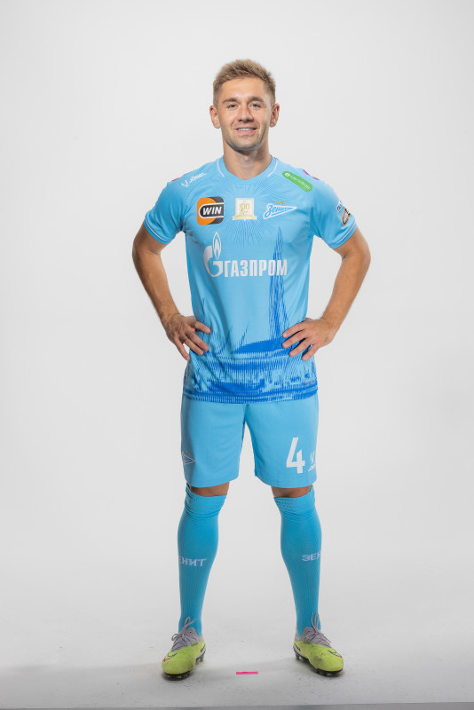 Фотосессия защитника ФК «Зенит» Юрия Горшкова