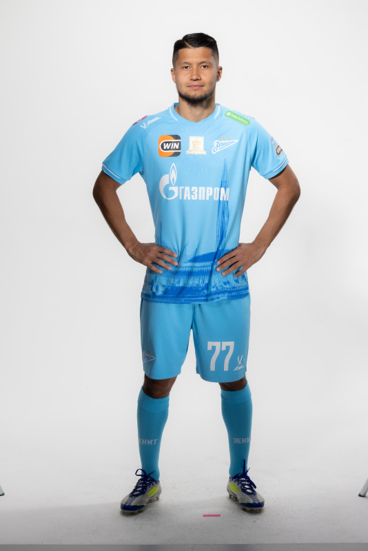 Полузащитник ФК «Зенит» Ильзат Ахметов
