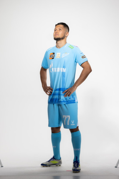 Полузащитник ФК «Зенит» Ильзат Ахметов