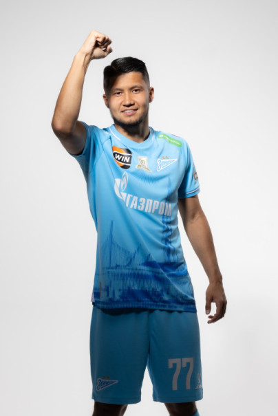 Полузащитник ФК «Зенит» Ильзат Ахметов