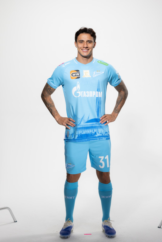 Полузащитник ФК «Зенит» Густаво Мантуан