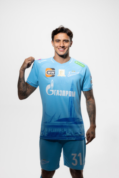 Полузащитник ФК «Зенит» Густаво Мантуан