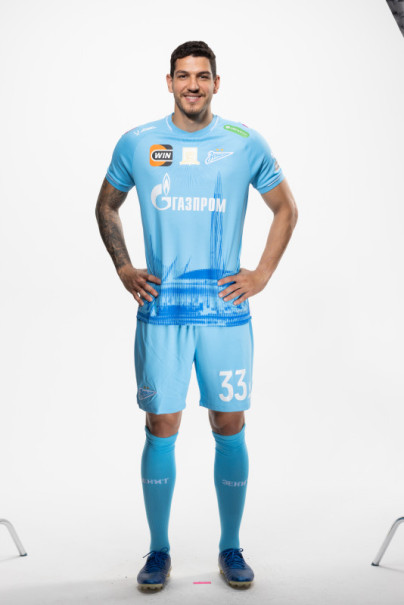 Защитник ФК «Зенит» Нино