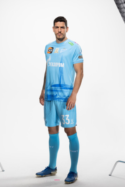 Защитник ФК «Зенит» Нино