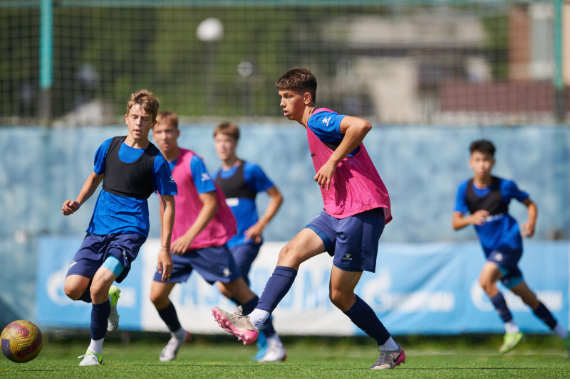 Тренировка «Зенита» U-16 перед матчем с «Рубином» U-16