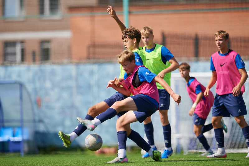 Тренировка «Зенита» U-16 перед матчем с «Рубином» U-16