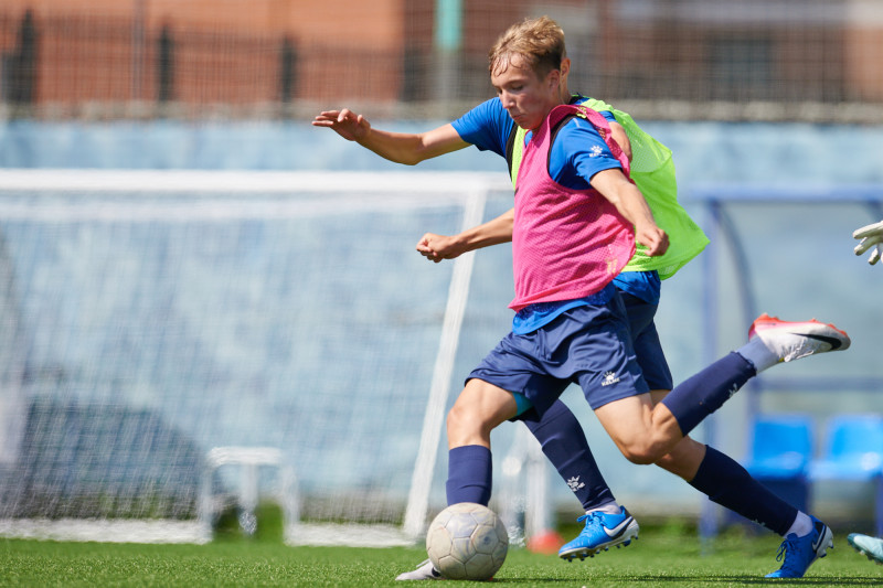 Тренировка «Зенита» U-16 перед матчем с «Рубином» U-16