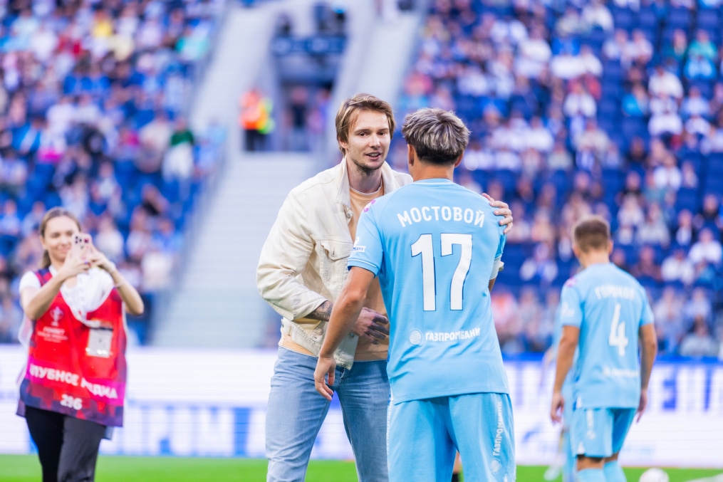 Символический удар Александра Бублика на матче «Зенит» — «Рубин»