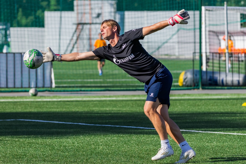 Тренировка «Зенита»-м в Екатеринбурге перед матчем с «Уралом»-м