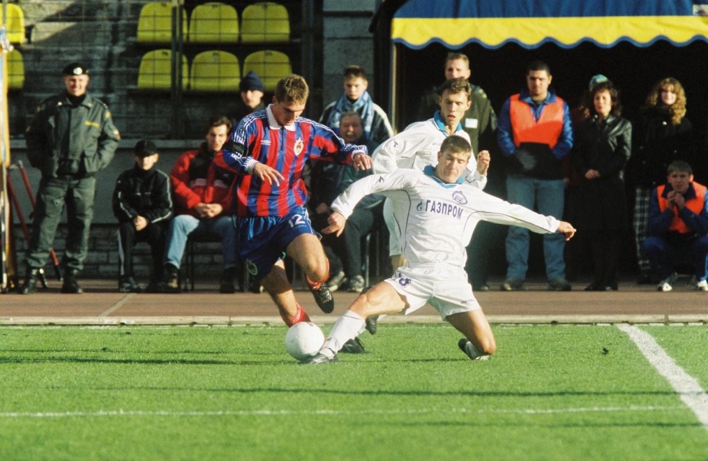 2001 год. «Зенит» — ЦСКА.