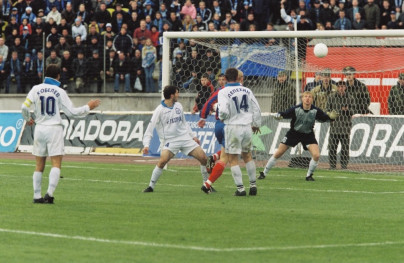 2001 год. «Зенит» — ЦСКА.