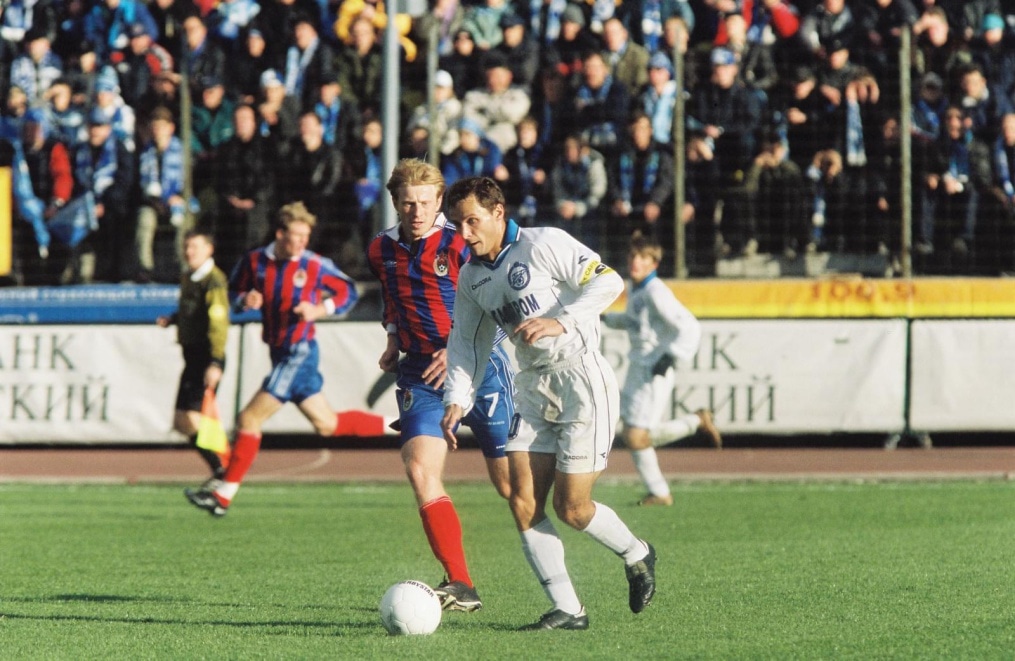 2001 год. «Зенит» — ЦСКА.