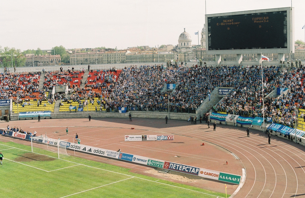 1999 год. «Зенит» — «Торпедо» Москва.