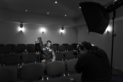 Сергей Семак позирует фотографу  ж