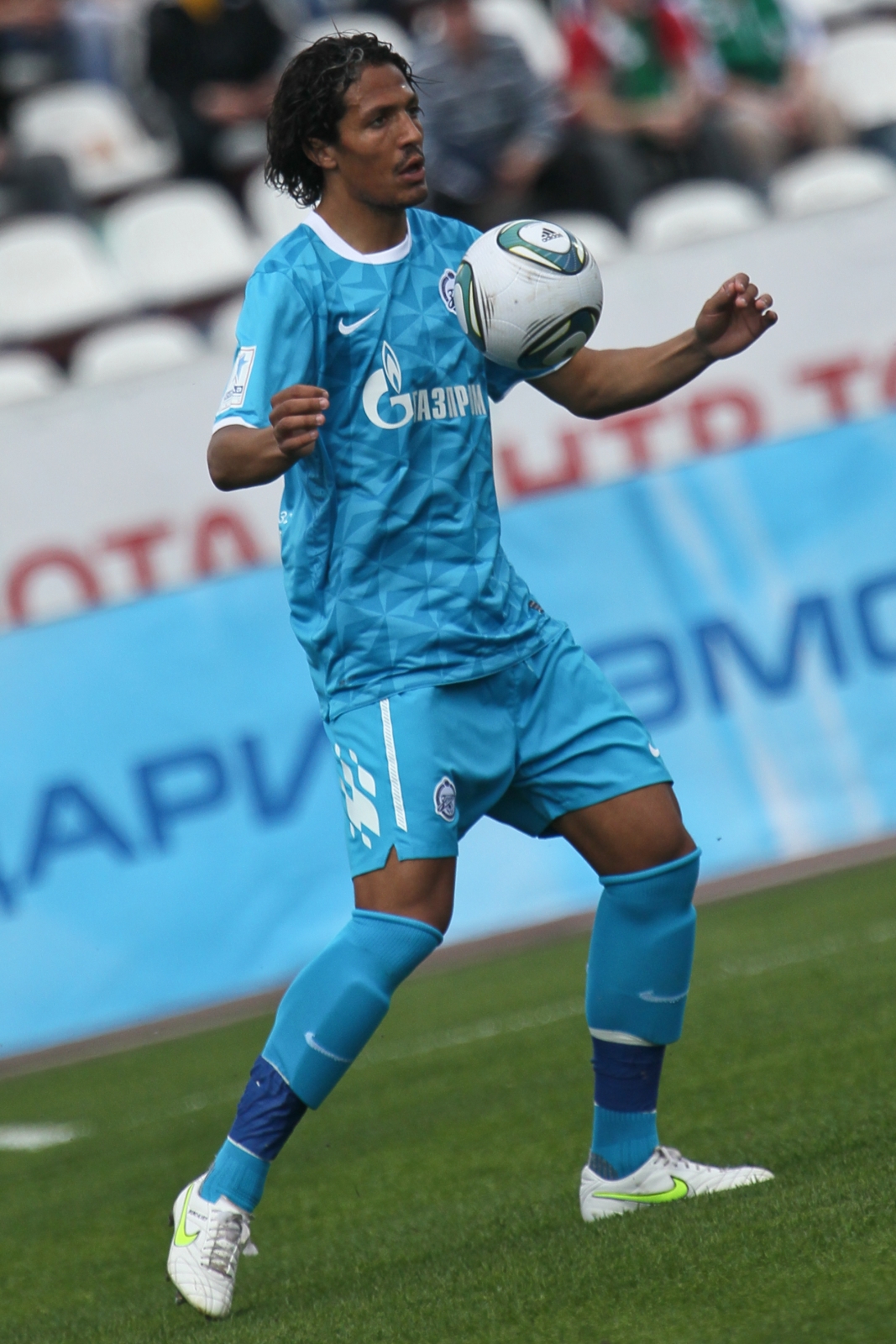 Чемпионат России 2011, Томь — Зенит