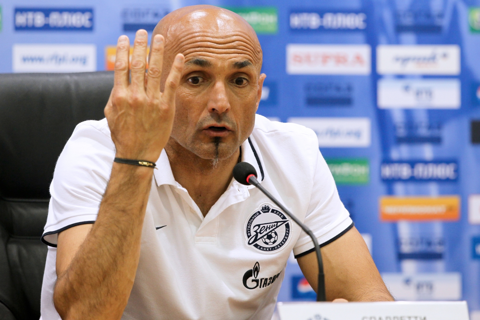 Чемпионат России 2011, матч Динамо (Москва) — Зенит