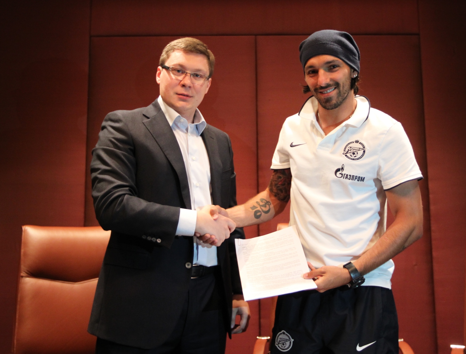 Данни, полузащитник ФК «Зенит» подписал новый контракт с Зенитом