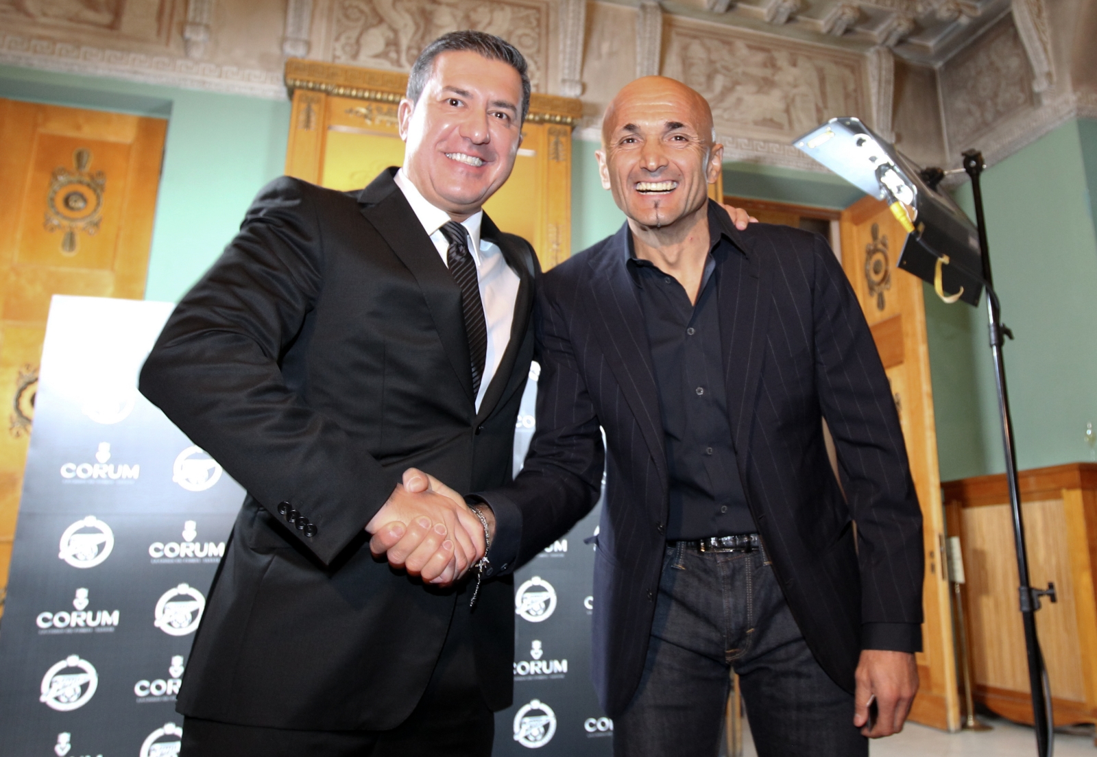 Презентация часов Corum Admiral Cup FC Zenit Chronograph 48