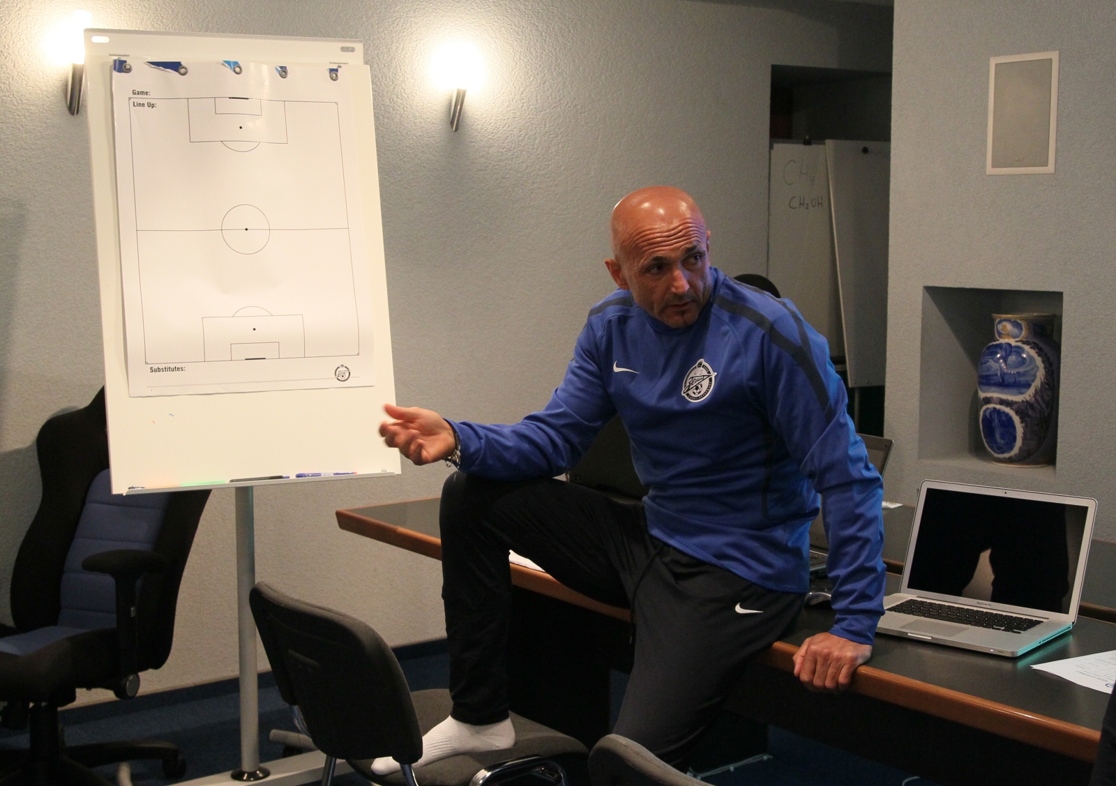 Встреча Лучано Спаллетти с тренерами и руководством Академии «Зенита»