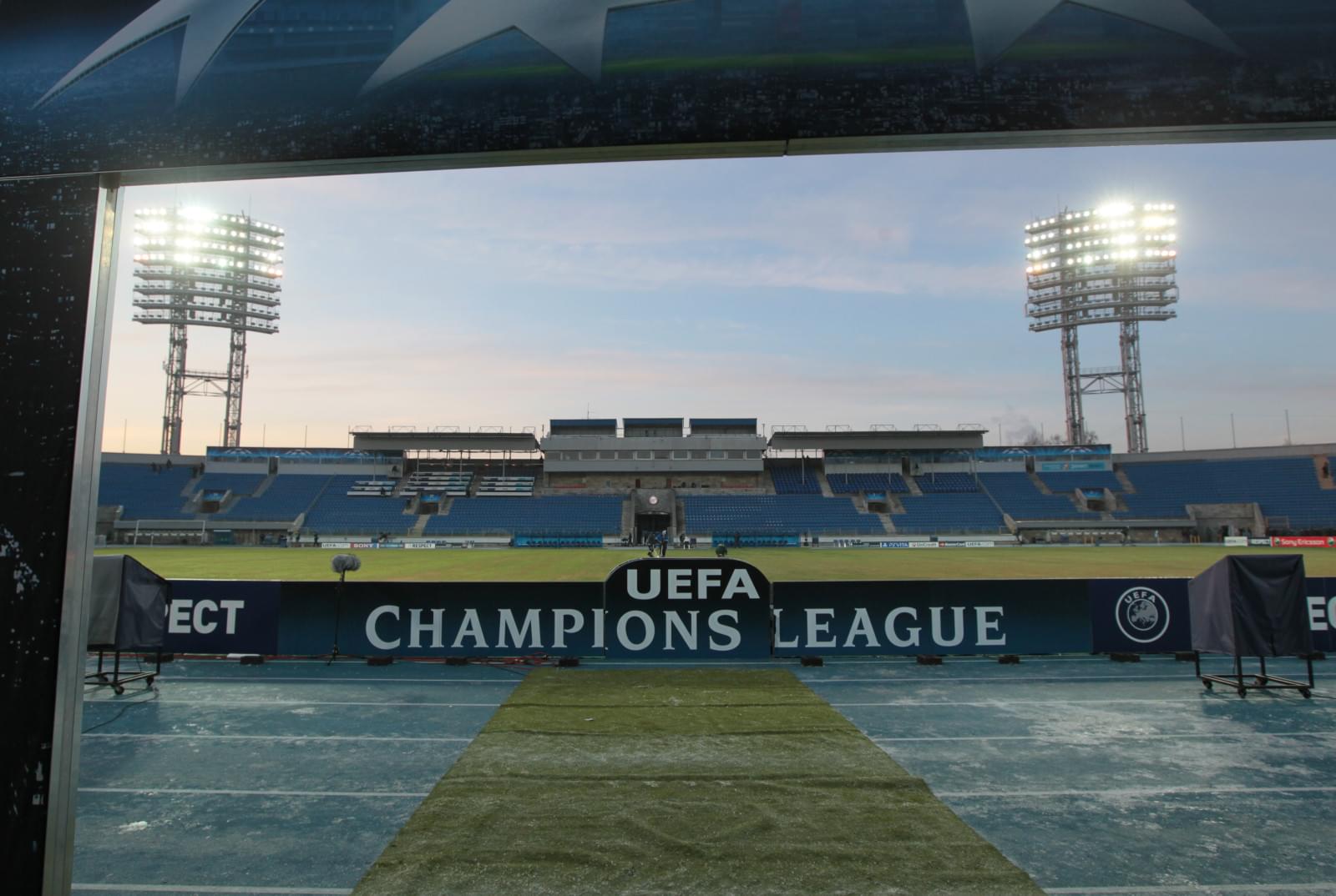 Раздевалка «Зенита» перед матчем  Лиги чемпионов УЕФА 2011/2012 с «Бенфикой»