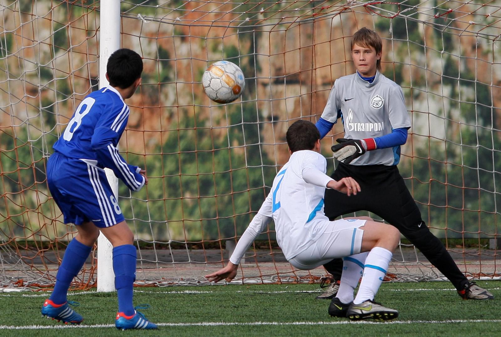 «Зенит» U-13 — СДЮШОР «Зенит» U-13