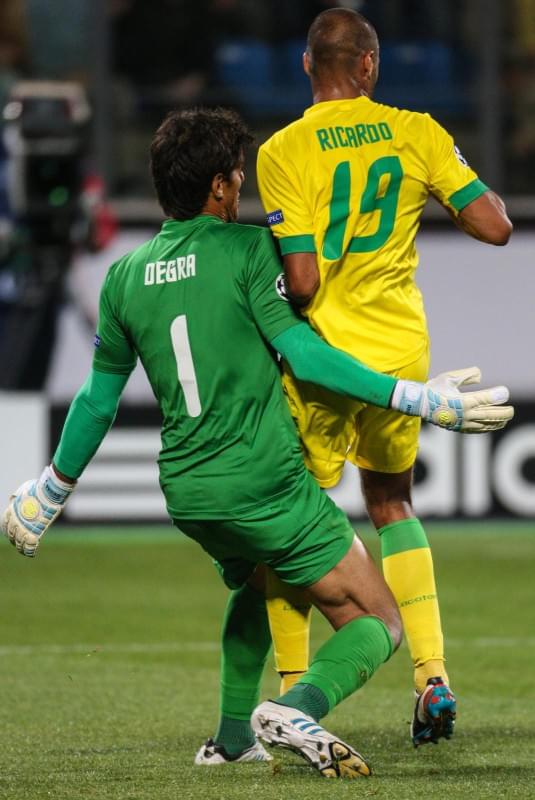 Лига чемпионов УЕФА 2013/2014, «Зенит» — «Пасуш де Феррейра».