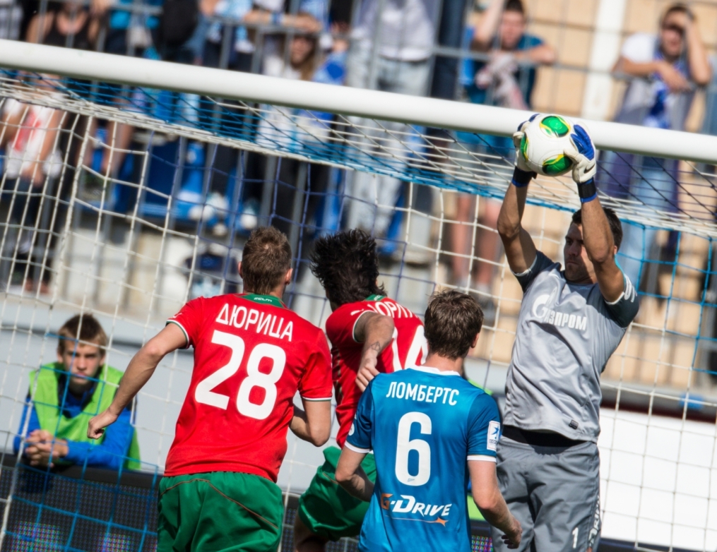 СОГАЗ-Чемпионат России 2013/2014, матч «Зенит» — «Локомотив»